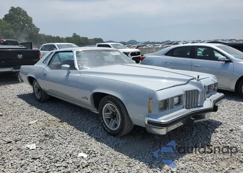 1977 Pontiac Grand Prix from USA, damaged, VIN NULL